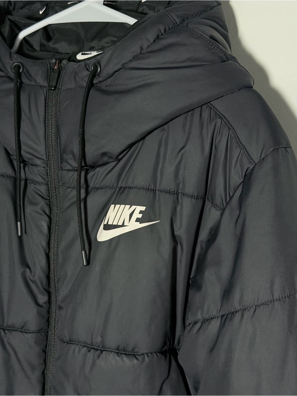 Nike Women's Black Hooded Quilted Puffer Grand Army Leila Kwan Zimmer Jacket M - Picture 3 of 12